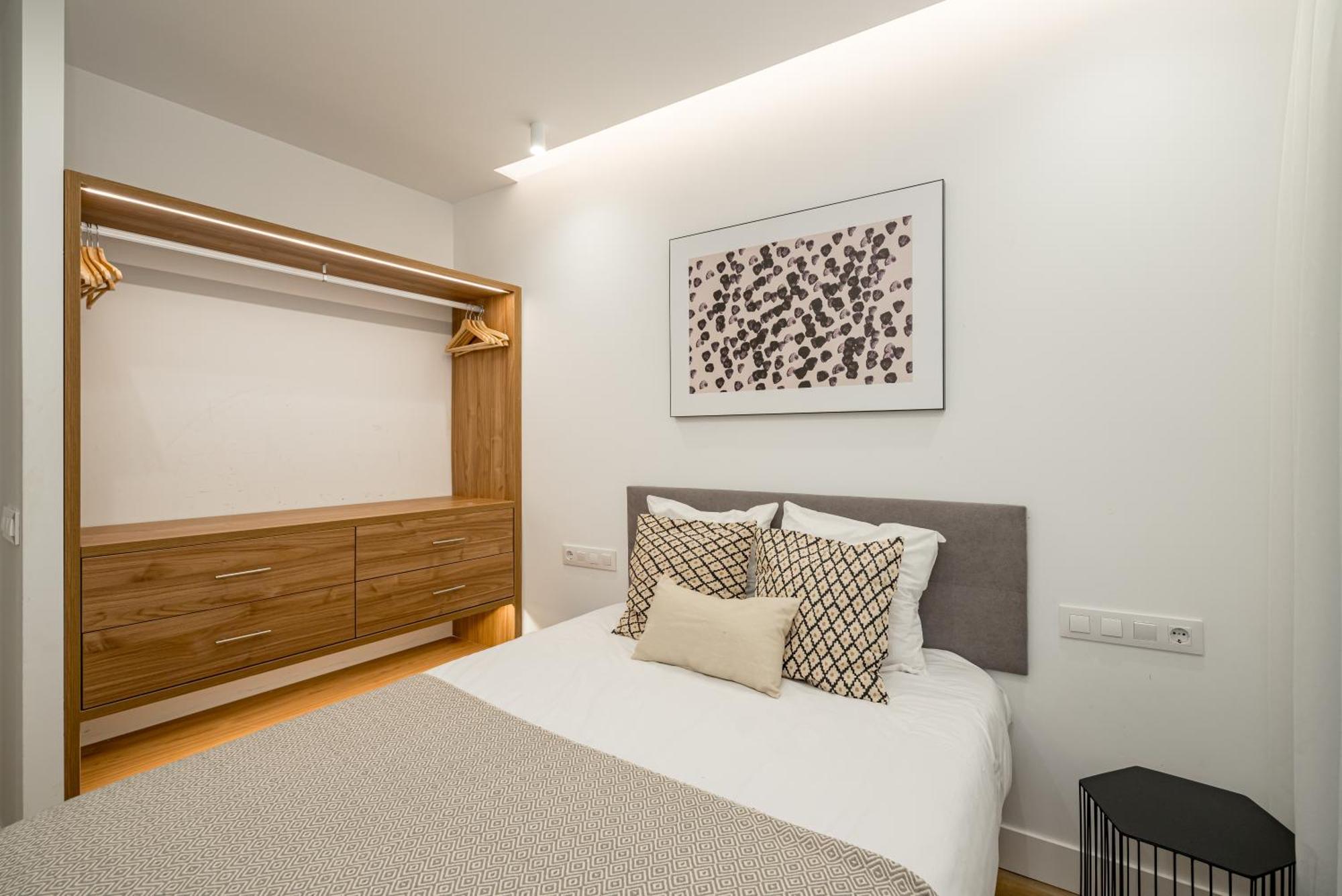 Chueca Viii Calle Hortaleza 3br 3bh Appartamento